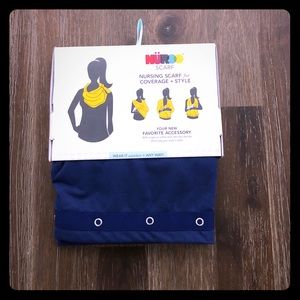 NIB nuroo nursing scarf.